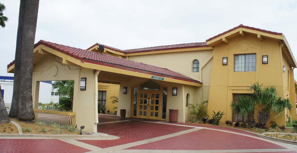 Quality Inn Harlingen Exterior photo