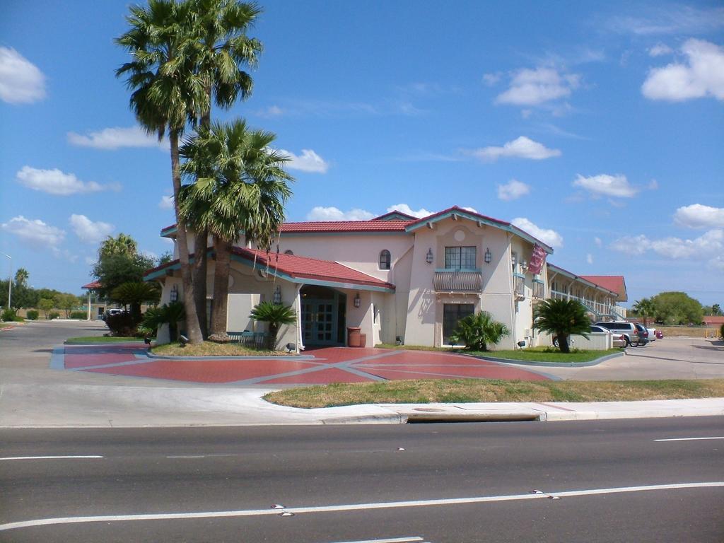 Quality Inn Harlingen Exterior photo